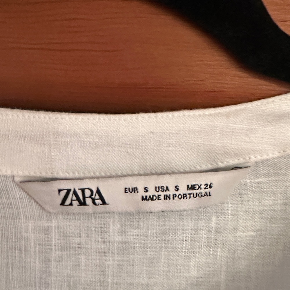 Zara Cream Blouse With Statement Button - image 2
